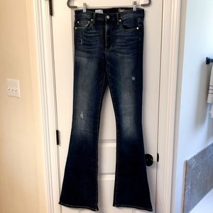 Gap Resolution Skinny Flare Destructed Jean Mid